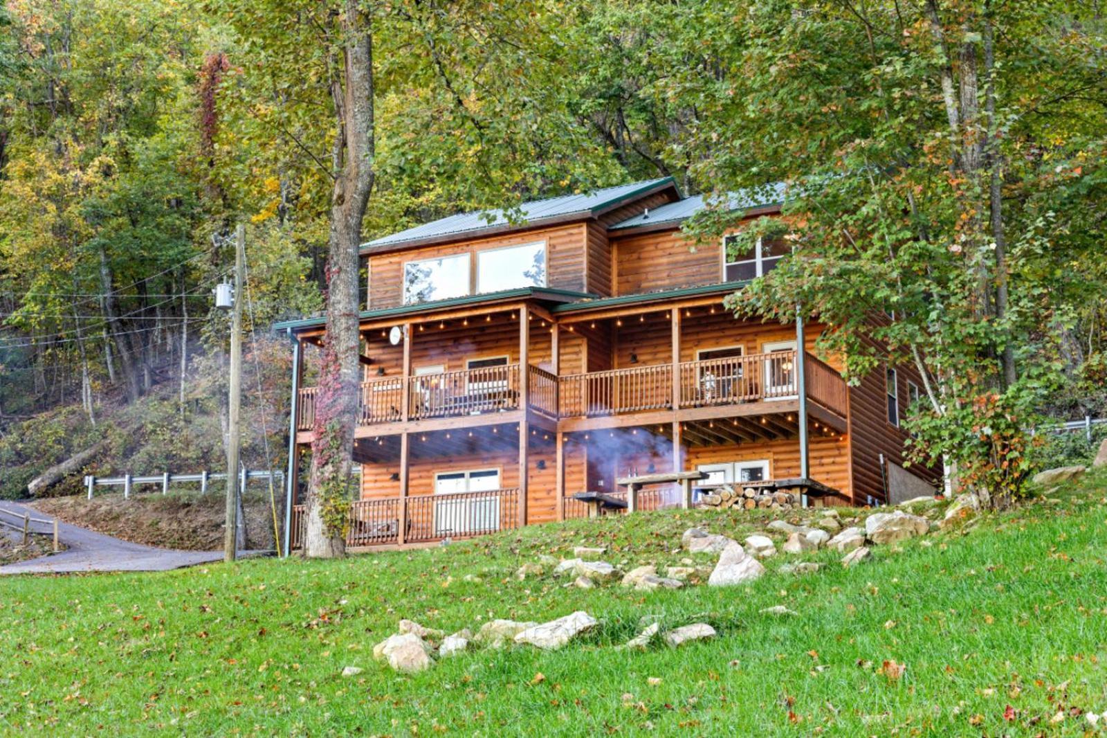 Heavenly Heights By Ghosal Luxury Lodging Sevierville Exterior photo