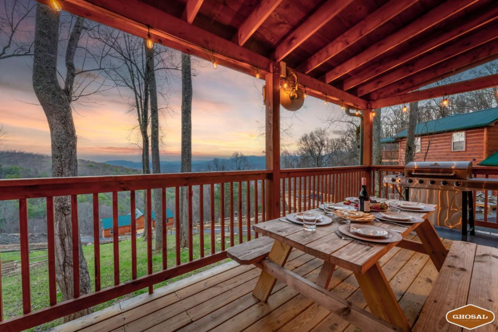 Heavenly Heights By Ghosal Luxury Lodging Sevierville Exterior photo