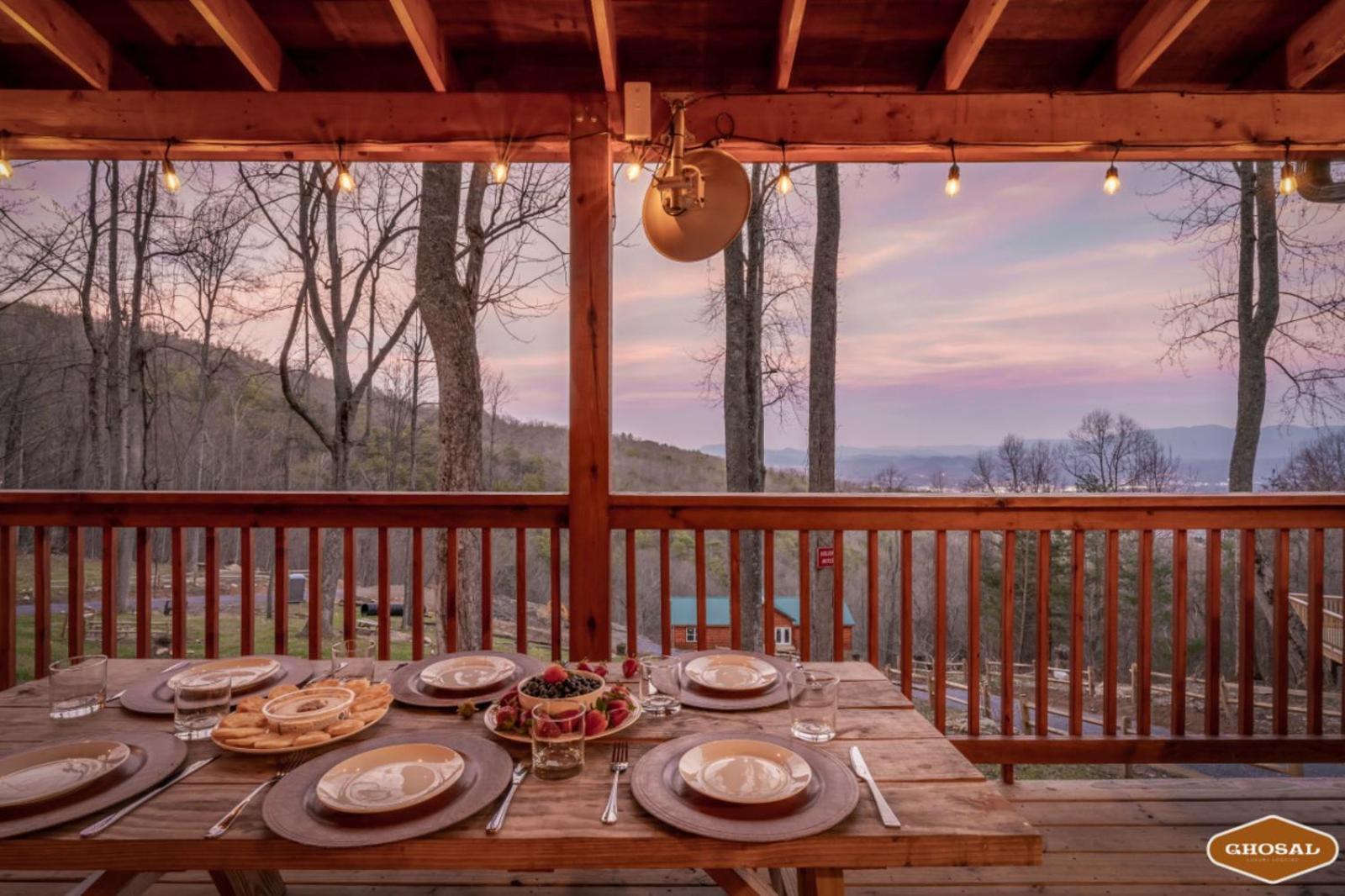 Heavenly Heights By Ghosal Luxury Lodging Sevierville Exterior photo